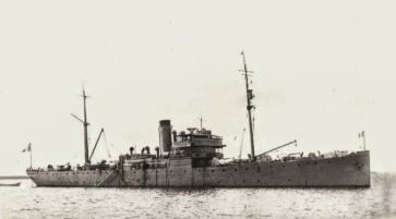 Ville d'Ys showing her merchant ship profile.